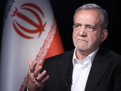 Iran Tegaskan Tolak Negosiasi di Bawah Tekanan di Tengah Upaya Mediasi Pakistan Arsip - Presiden Iran Masoud Pezeshkian berbicara dalam wawancara dengan CNN, selama kunjungan resminya di New York, Amerika Serikat, 24 September 2024. (ANTARA/Iranian Presidency/HO/Anadolu/pri.)