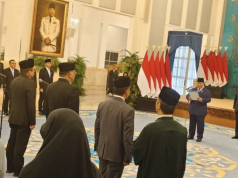 Prabowo Resmi Lantik Jumhur Hidayat sebagai Menteri Lingkungan Hidup Presiden Prabowo Subianto melantik jajaran kepala badan, menteri dan wakil menteri di Istana Negara, Jakarta, Senin (27/4/2026) ANTARA/Fathur Rochman