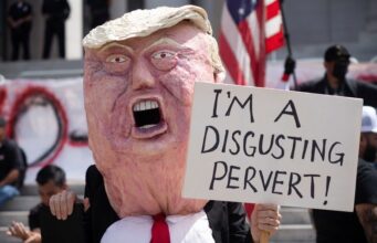 Trump Makin Tak Populer, Tingkat Kepuasan Warga AS Makin Merosot dan Negatif di Semua Isu