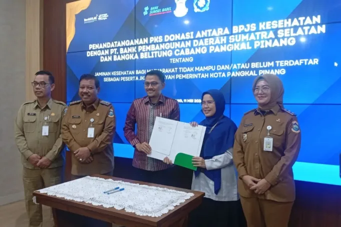 Wali Kota Pangkalpinang, Saparudin saat menhadiri penandatangan PKS Donasi dengan Bank Sumsel Babel dan Yayasan SPPG Oleh BPJS Kesehatan Pangkalpinang, Senin (11/5/2026). (ANTARA/Try M Hardi)
