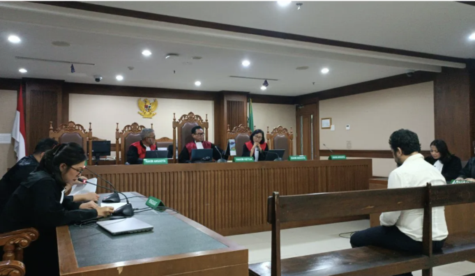 Suasana sidang di Pengadilan Negeri Jakarta Pusat dengan agenda pembacaan tuntutan terhadap terdakwa Direktur Utama Terra Drone Indonesia Michael Wishnu Wardana di Jakarta, Senin (11/5/2026). ANTARA/Khaerul Izan.