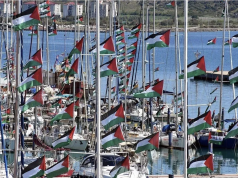 Flotilla Bantuan Dicegat di Perairan Siprus, Sembilan WNI Termasuk Dua Jurnalis Dilaporkan Diculik Militer Israel Kapal-kapal dari "Global Sumud Flotilla 2026 Spring Mission," yang bertujuan untuk menembus blokade Israel di Gaza dan mengirimkan bantuan kemanusiaan, berangkat dari marina di Augusta di pulau Sisilia, Italia, pada 26 April 2026. Armada yang terdiri dari 65 kapal tersebut berlayar ke Laut Mediterania secara berurutan pada sore hari sesuai dengan urutan yang telah ditetapkan, dengan banyak bendera Palestina terlihat berkibar di tiang-tiang kapal. (ANTARA/Barış Seçkin - Anadolu Agency/pri.) (ANTARA/Barış Seçkin - Anadolu Agency/pri.)