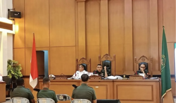 Sidang pemeriksaan terdakwa kasus dugaan penculikan dan pembunuhan terhadap seorang kepala cabang (kacab) bank berinisial MIP (37) di Pengadilan Militer II-08 Jakarta, Cakung, Jakarta Timur, Selasa (5/5/2026). (ANTARA/Siti Nurhaliza).